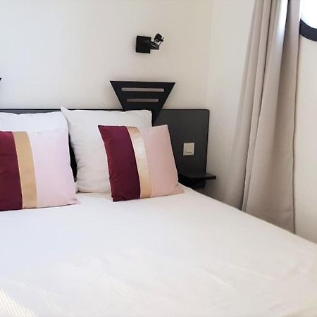 Appartement Cinema Aux Portes Du Futuroscope Chasseneuil-du-Poitou Eksteriør bilde