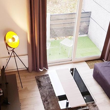 Appartement Cinema Aux Portes Du Futuroscope Chasseneuil-du-Poitou Eksteriør bilde